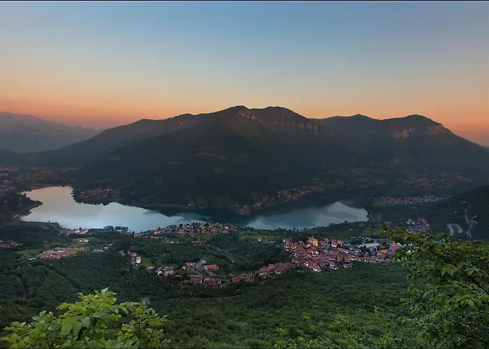 Mountain And Lake Milly\'S Home
